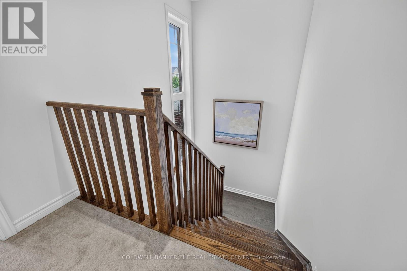 1048 Barton Way, Innisfil, ON - Indoor Photo Showing Other Room