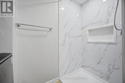 New 3-piece bathroom combined w/ laundry - 