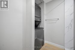 New 3-piece bathroom combined w/ laundry - 