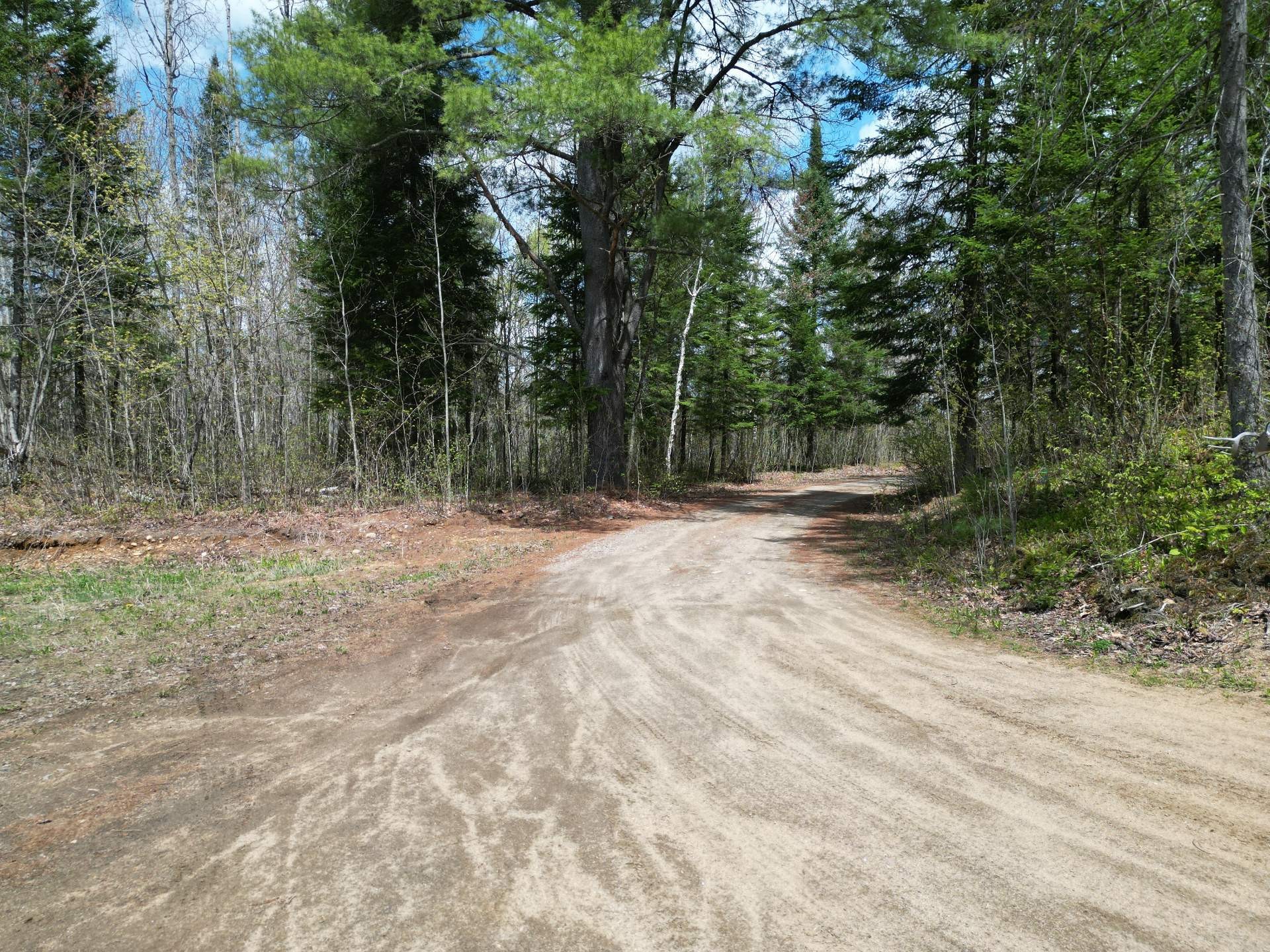 Overall view - Ch. Roy, Amherst, QC