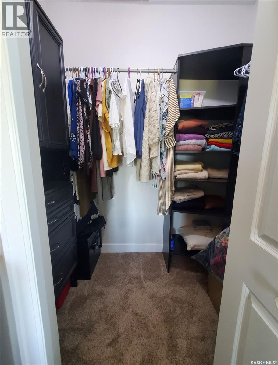 231 Westview Drive, Swift Current Rm No. 137, SK - Indoor With Storage