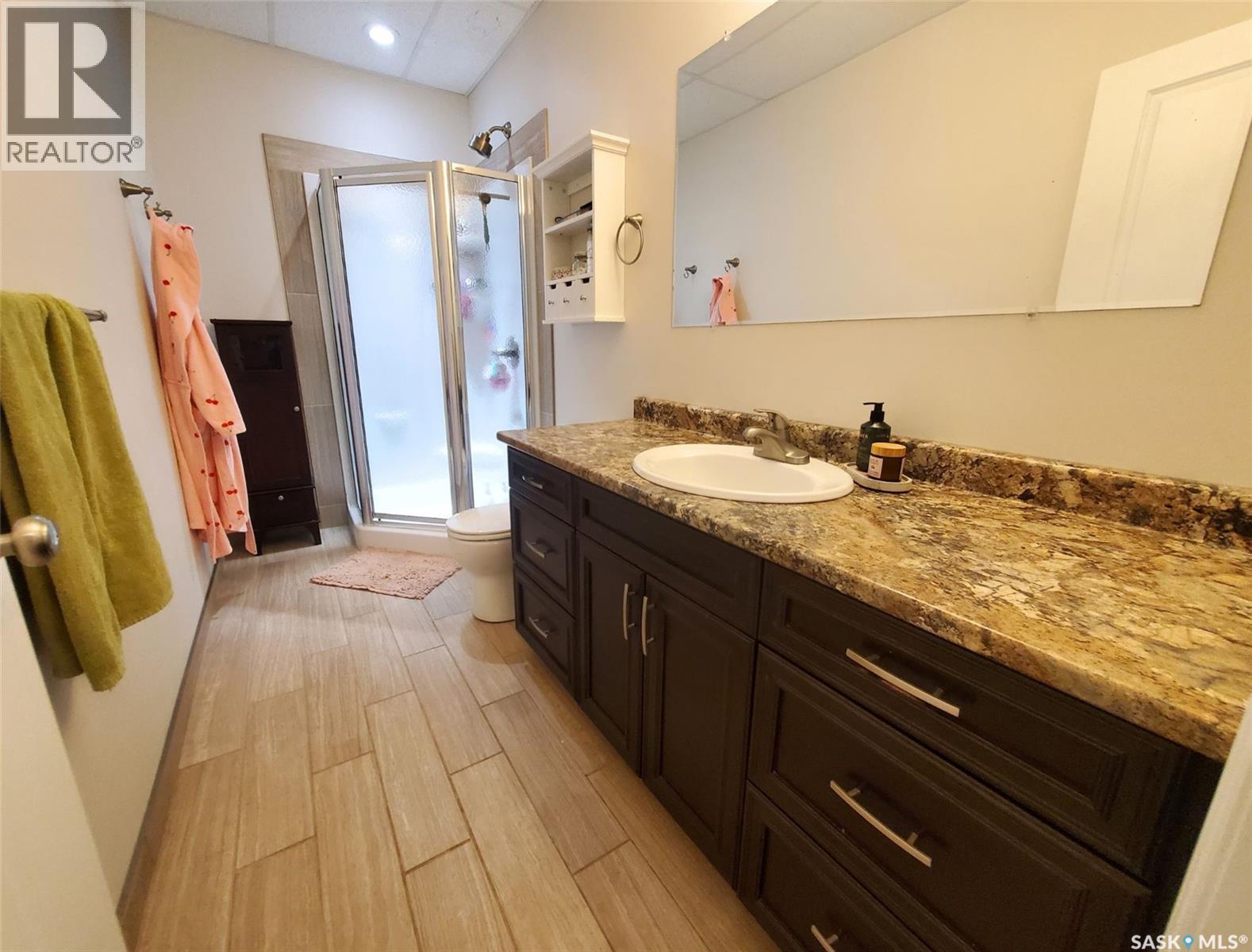 231 Westview Drive, Swift Current Rm No. 137, SK - Indoor Photo Showing Bathroom