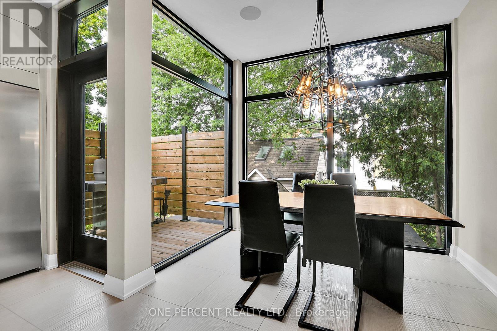 41 Second Avenue, Ottawa, ON - Indoor