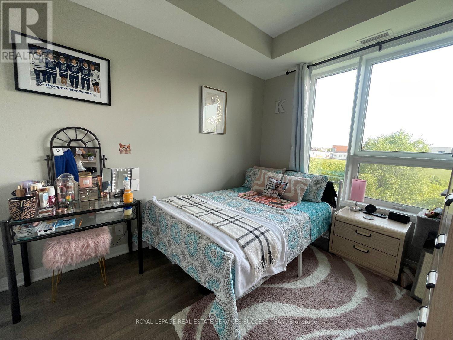 229 - 1105 Leger Way, Milton, ON - Indoor Photo Showing Bedroom