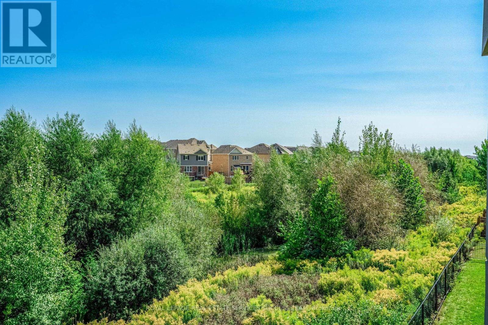 229 - 1105 Leger Way, Milton, ON - Outdoor