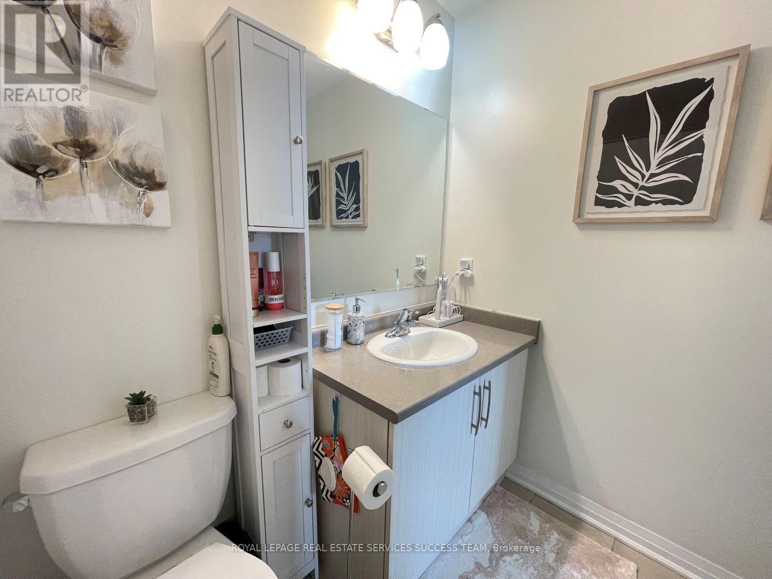 229 - 1105 Leger Way, Milton, ON - Indoor Photo Showing Bathroom