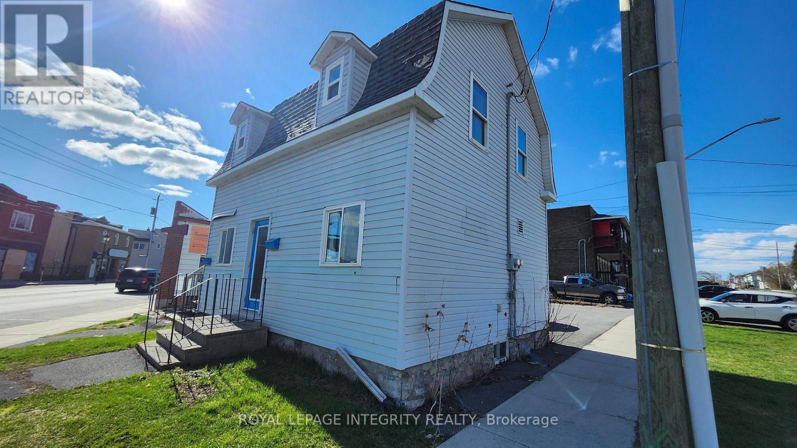 616 Montreal Road, Cornwall, ON - Outdoor