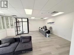 219 CONNIE CRESCENT Vaughan, ON L4K 1L4