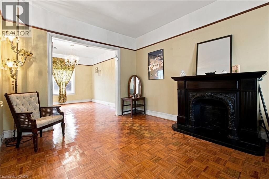 128 Hess Street N, Hamilton, ON - Indoor