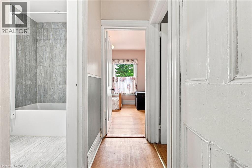 128 Hess Street N, Hamilton, ON - Indoor Photo Showing Other Room