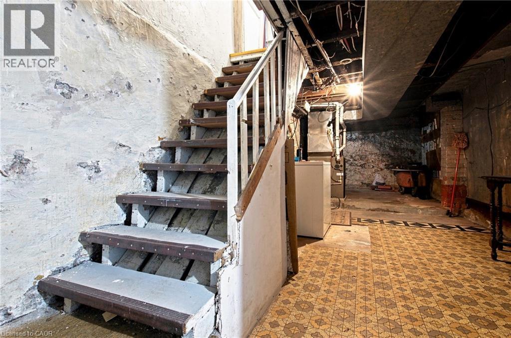 128 Hess Street N, Hamilton, ON - Indoor Photo Showing Other Room