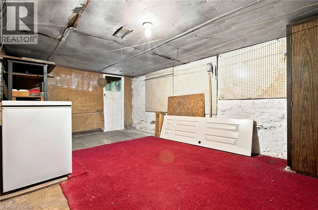 128 Hess Street N, Hamilton, ON - Indoor Photo Showing Other Room