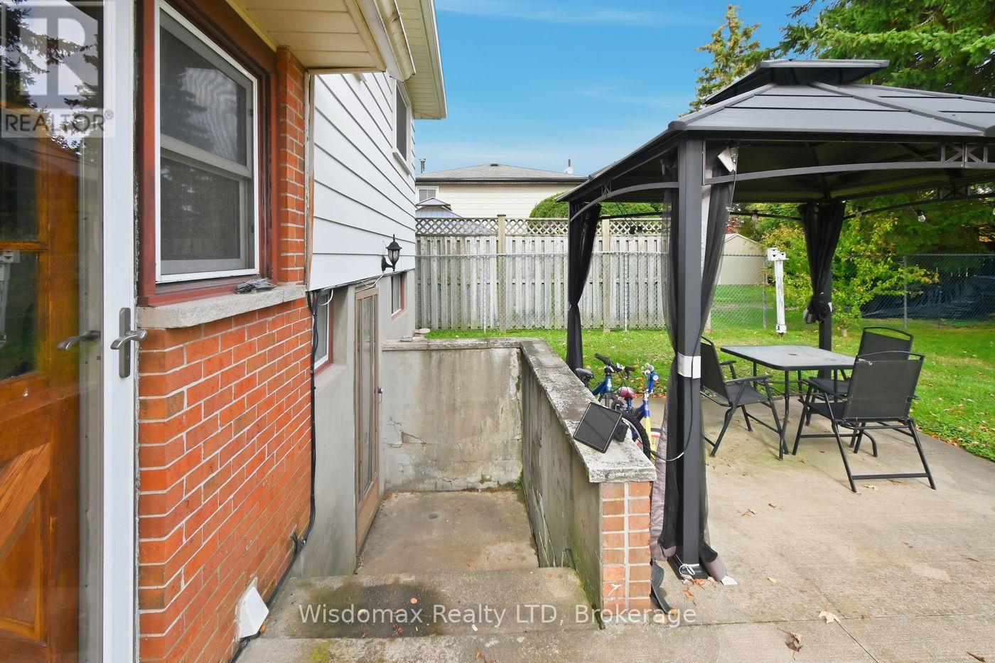 3384 Baker Crescent, Niagara Falls (Casey), ON - Outdoor