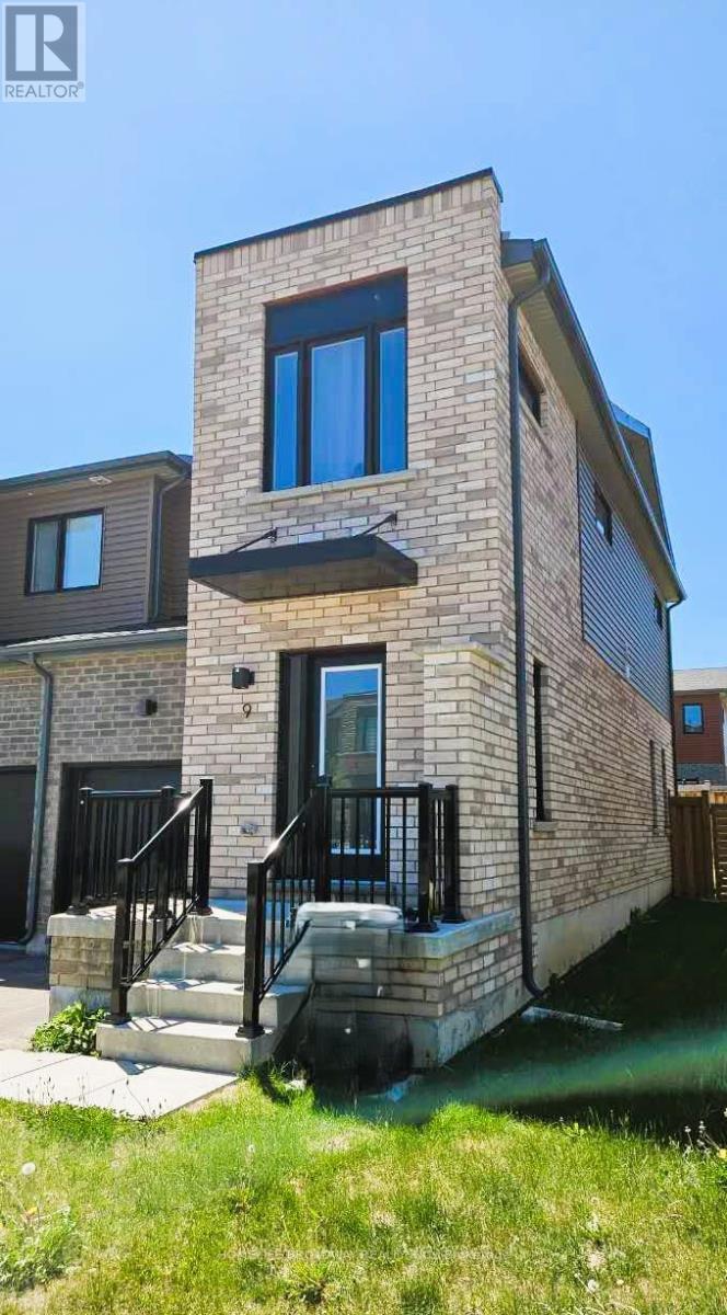 9 Haven Lane, Barrie, ON - Outdoor With Deck Patio Veranda