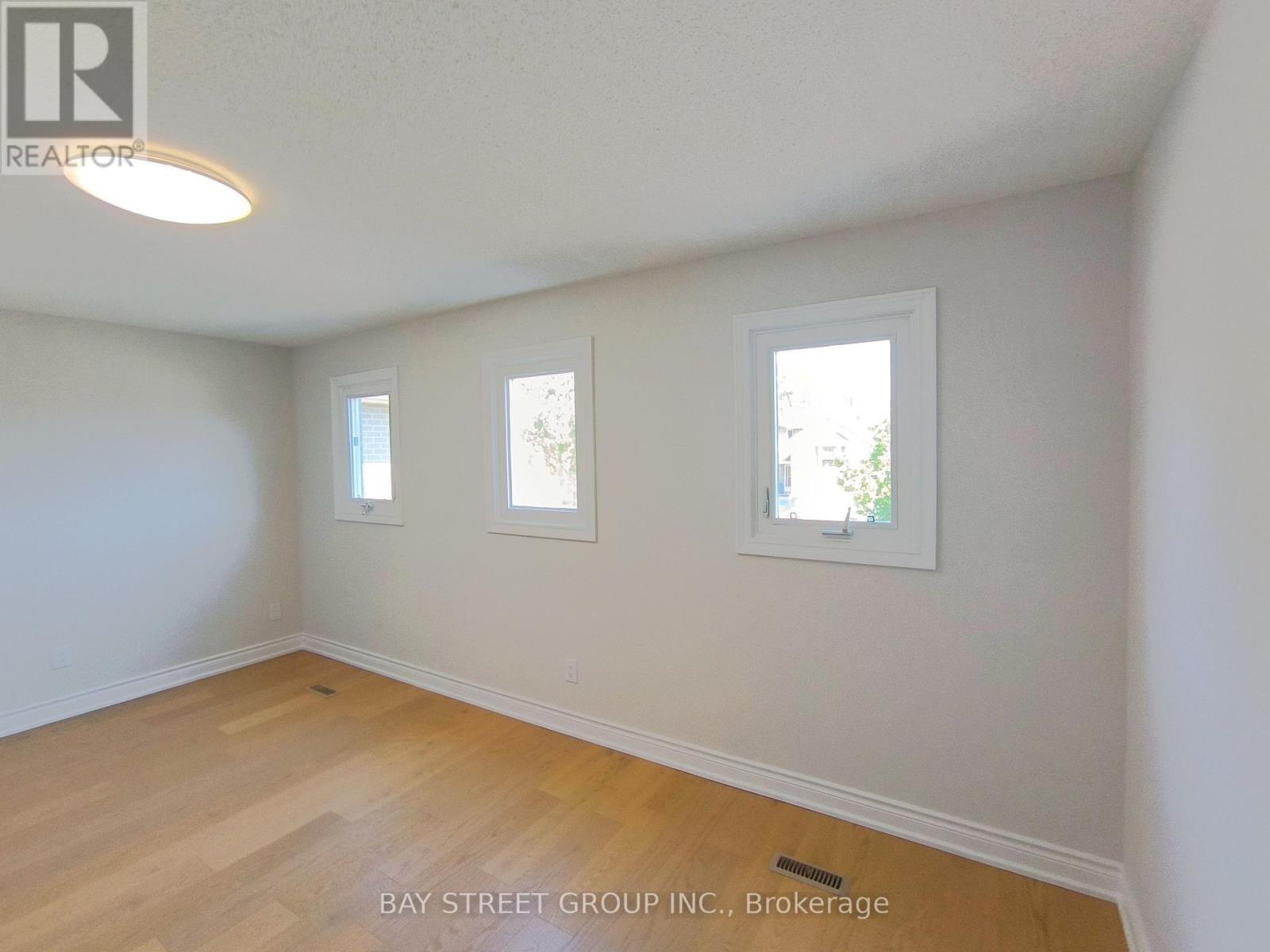 3282 Dragon Drive, Mississauga, ON - Indoor Photo Showing Other Room
