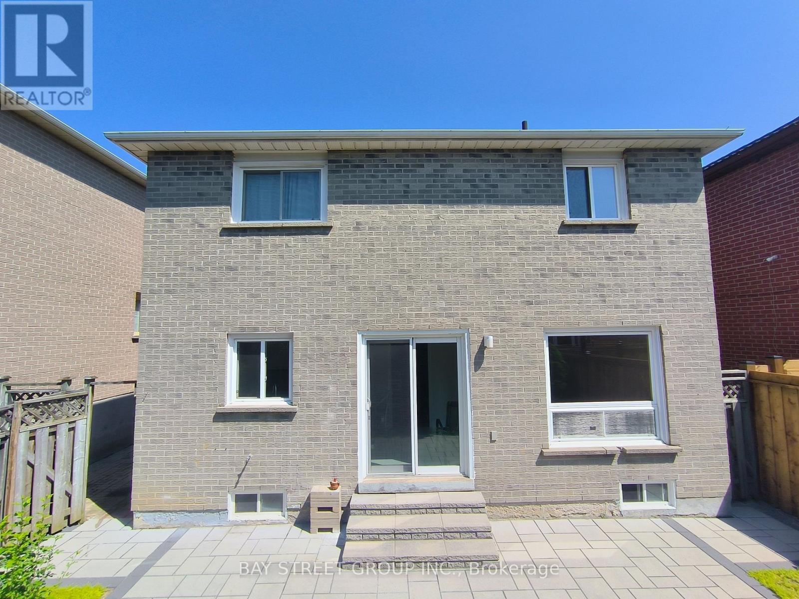 3282 Dragon Drive, Mississauga, ON - Outdoor With Exterior