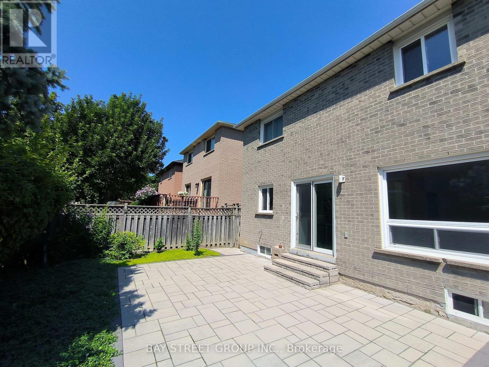 3282 Dragon Drive, Mississauga, ON - Outdoor With Exterior