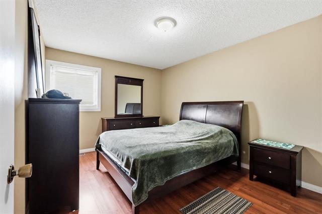 464 Springfield Rd, Winnipeg, MB - Indoor Photo Showing Bedroom
