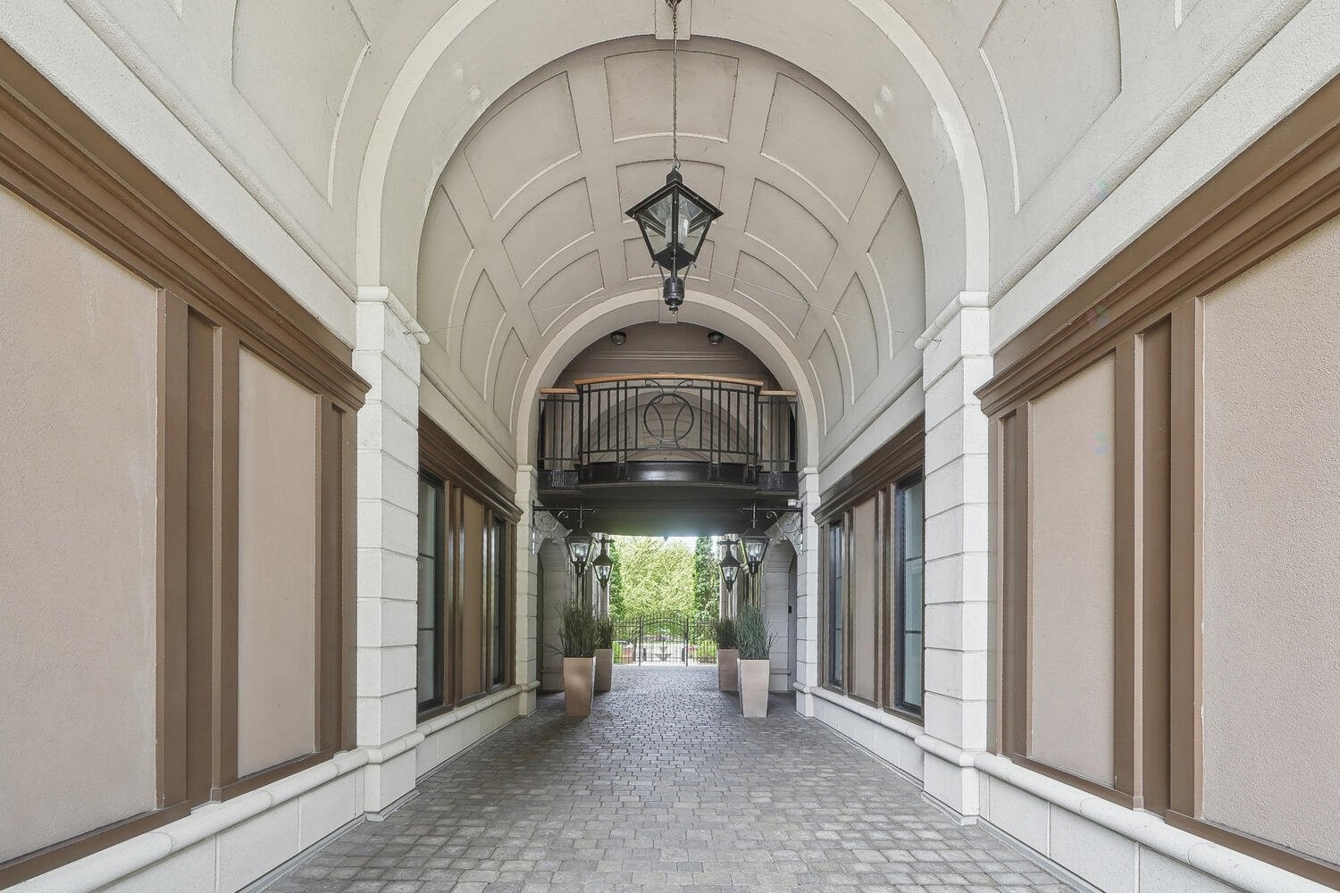 Exterior - 211-2 Place Des Jardins-Des-Vosges, Montréal (Verdun/Île-Des-Soeurs), QC - Photo Showing Other Room