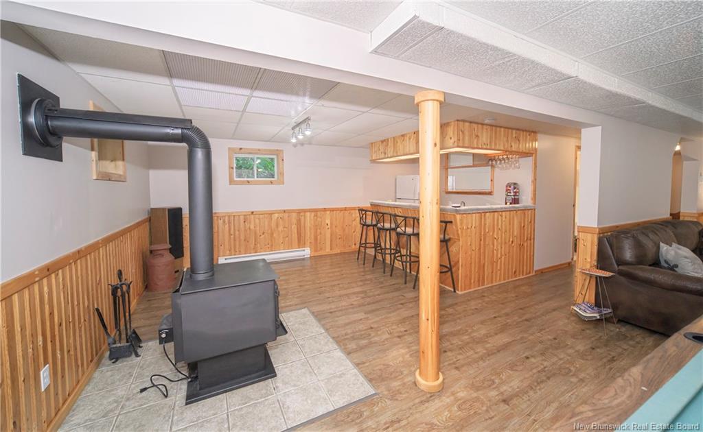 19 Christopher Dr, Burton, NB