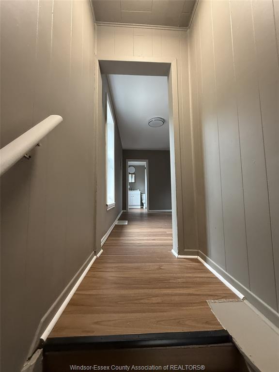 3417 Cross, Windsor, ON