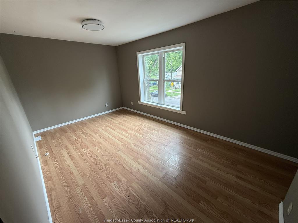 3417 Cross, Windsor, ON