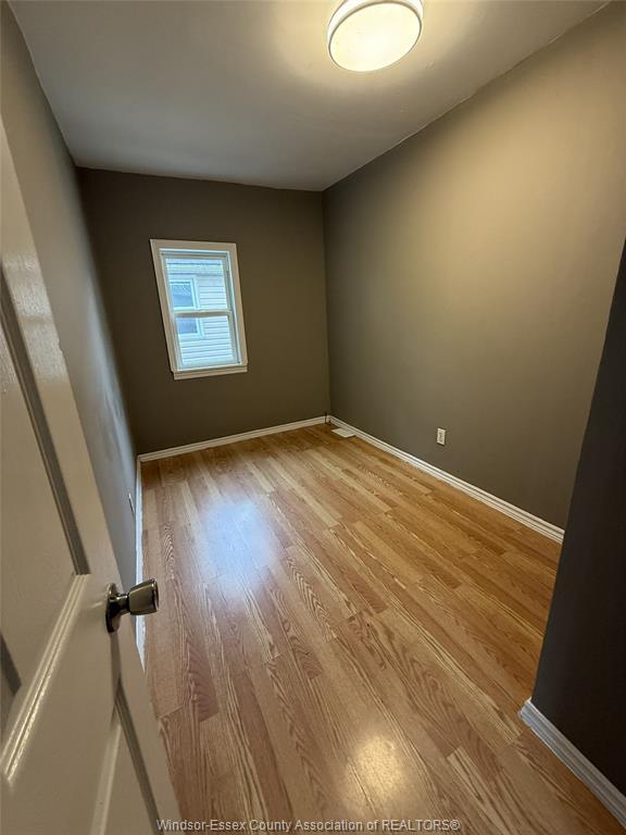 3417 Cross, Windsor, ON