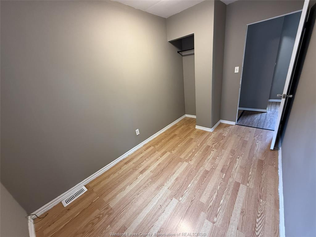 3417 Cross, Windsor, ON