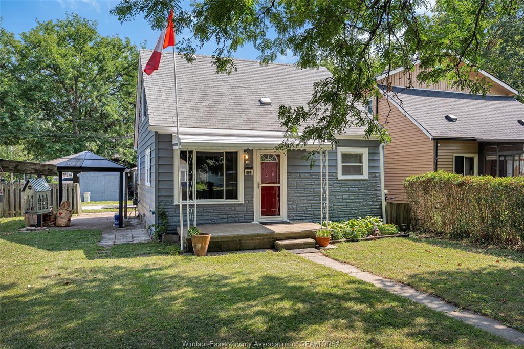 699 Capitol, Windsor, ON