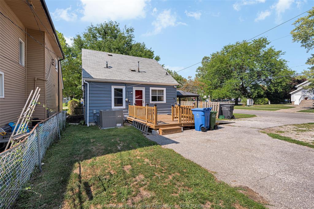 699 Capitol, Windsor, ON