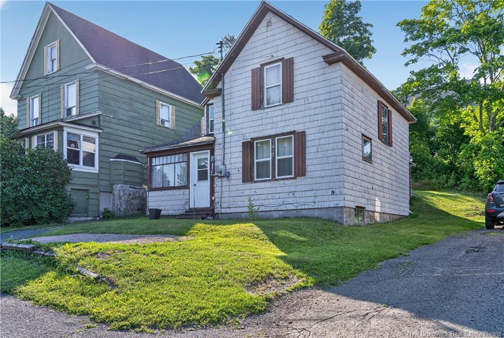 4 Windsor St, Campbellton, NB