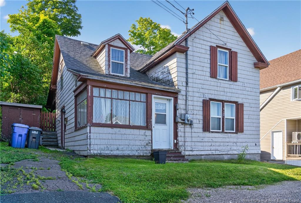 4 Windsor St, Campbellton, NB
