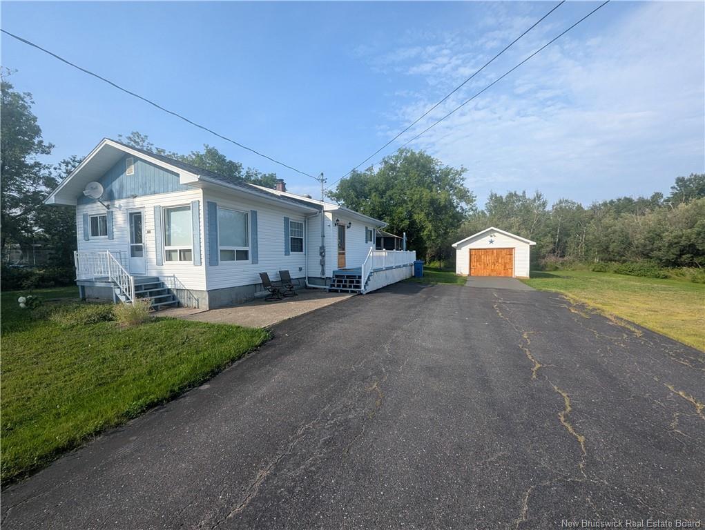 2625 Miramichi, Bathurst, NB