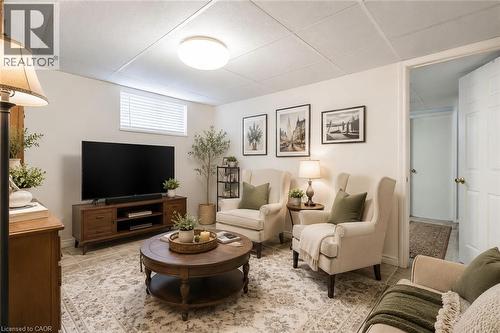 Virtually Staged - 374 Upper Wentworth Street, Hamilton, ON - Indoor Photo Showing Living Room