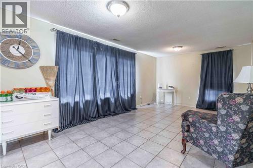 374 Upper Wentworth Street, Hamilton, ON - Indoor Photo Showing Other Room