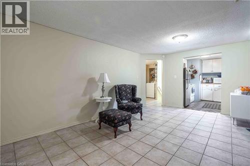374 Upper Wentworth Street, Hamilton, ON - Indoor Photo Showing Other Room