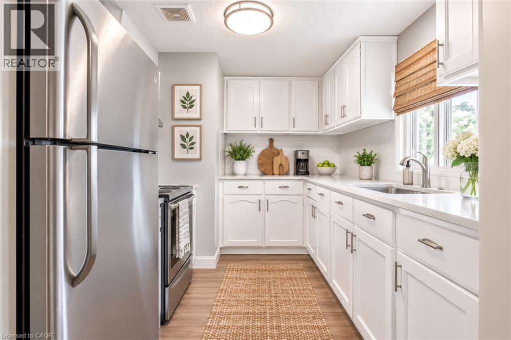 Virtually Staged - 374 Upper Wentworth Street, Hamilton, ON - Indoor Photo Showing Kitchen