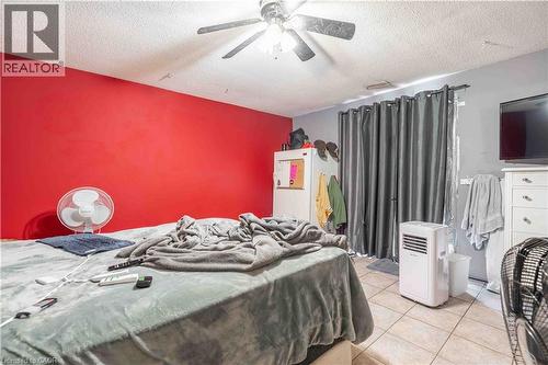 374 Upper Wentworth Street, Hamilton, ON - Indoor Photo Showing Bedroom