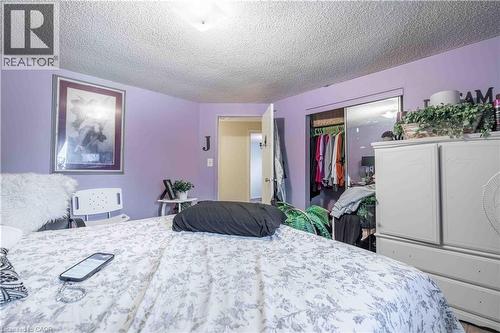 374 Upper Wentworth Street, Hamilton, ON - Indoor Photo Showing Bedroom