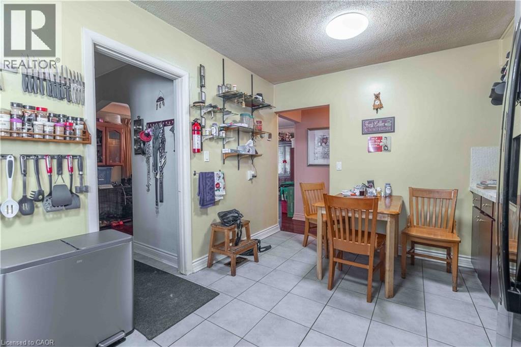374 Upper Wentworth Street, Hamilton, ON - Indoor Photo Showing Other Room
