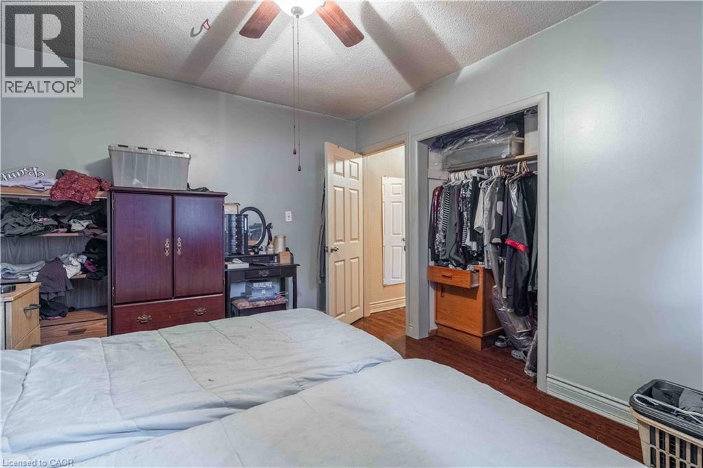 374 Upper Wentworth Street, Hamilton, ON - Indoor Photo Showing Bedroom