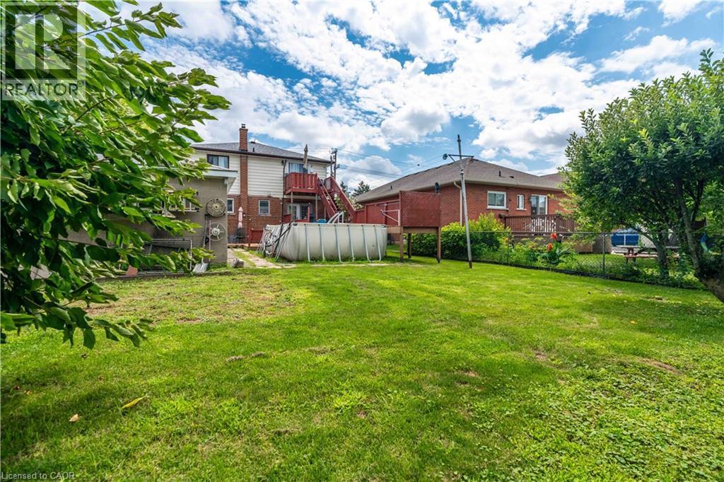 374 Upper Wentworth Street, Hamilton, ON - Outdoor