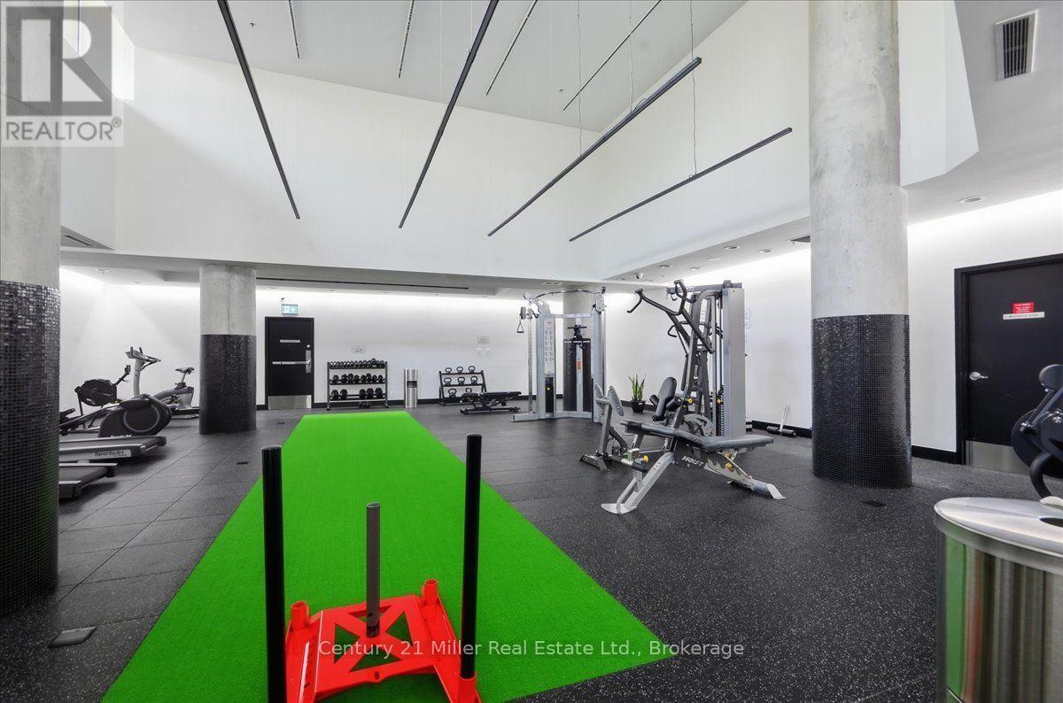 518 - 150 Sudbury Street, Toronto (Little Portugal), ON - Indoor Photo Showing Gym Room