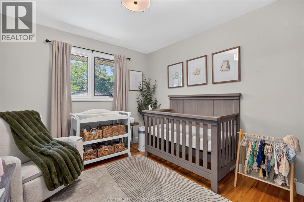 520 Front Road, Lasalle, ON - Indoor Photo Showing Bedroom