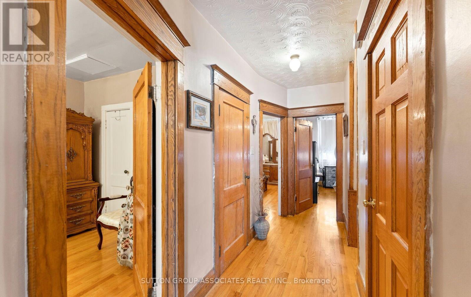 183 Glenholme Avenue, Toronto, ON - Indoor Photo Showing Other Room