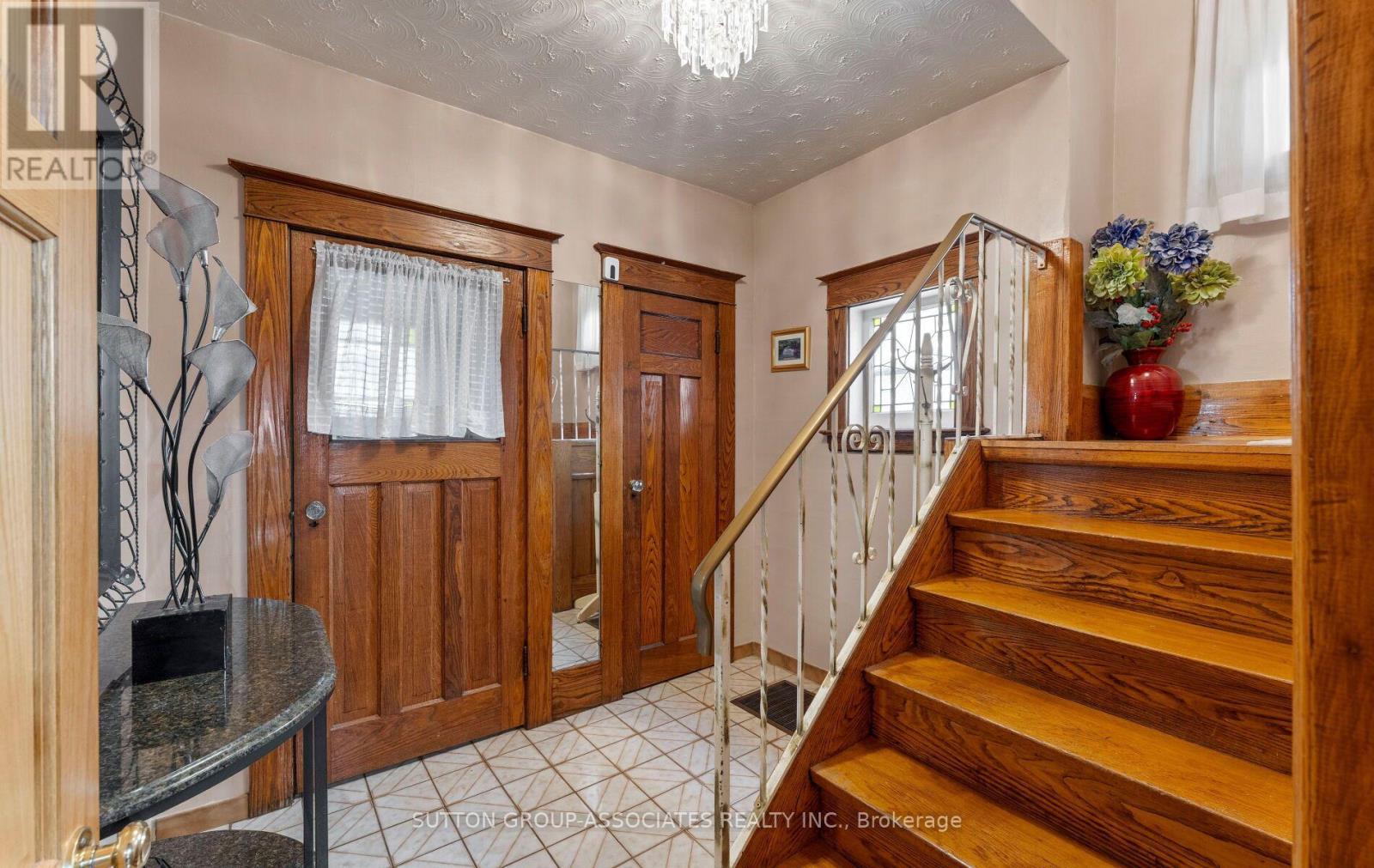 183 Glenholme Avenue, Toronto, ON - Indoor Photo Showing Other Room