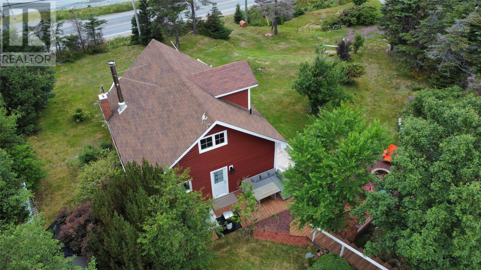 280 Main Road, Whiteway, NL - Outdoor