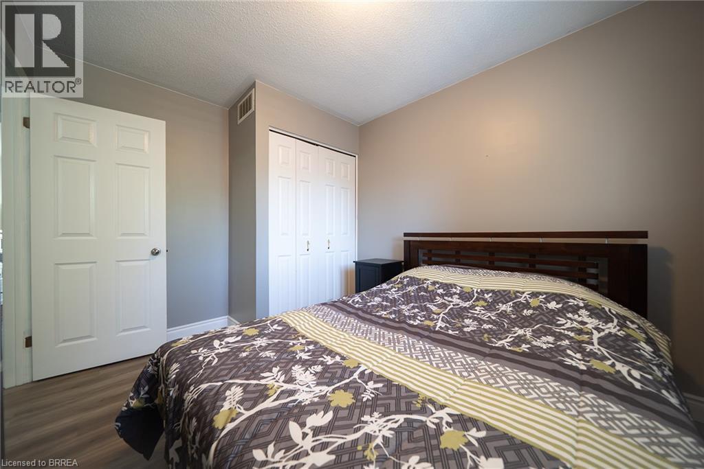 20 Hogarth Road, Brantford, ON - Indoor Photo Showing Bedroom