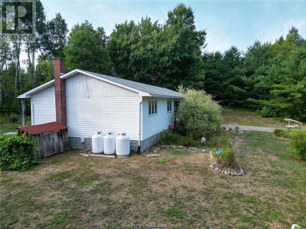 2-7 Ontario Drive, Spanish, ON - Outdoor