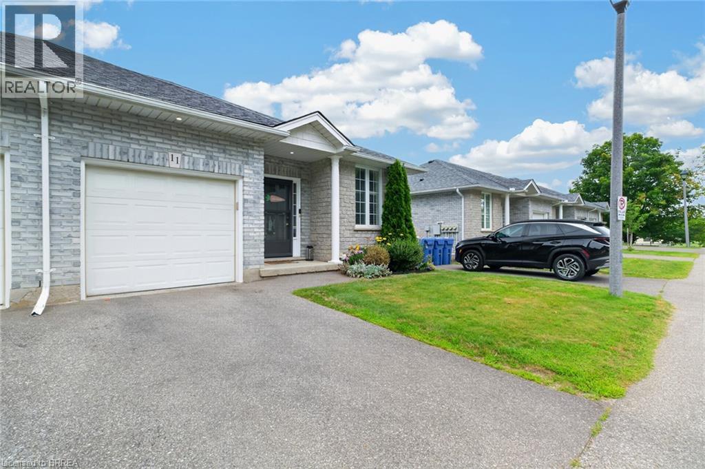219 Shellard Lane Unit# 11, Brantford, ON - Outdoor